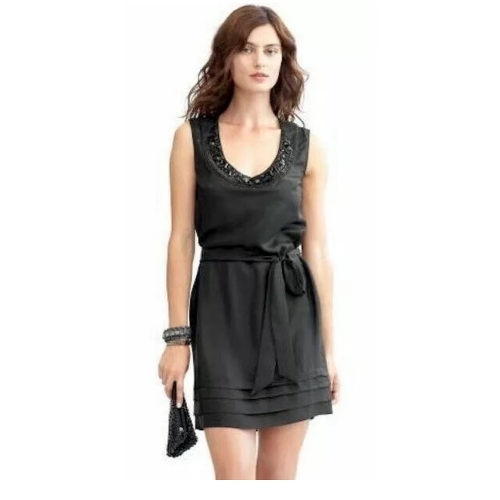 Banana Republic beaded black waist emphasis 100% silk dress size XS petite